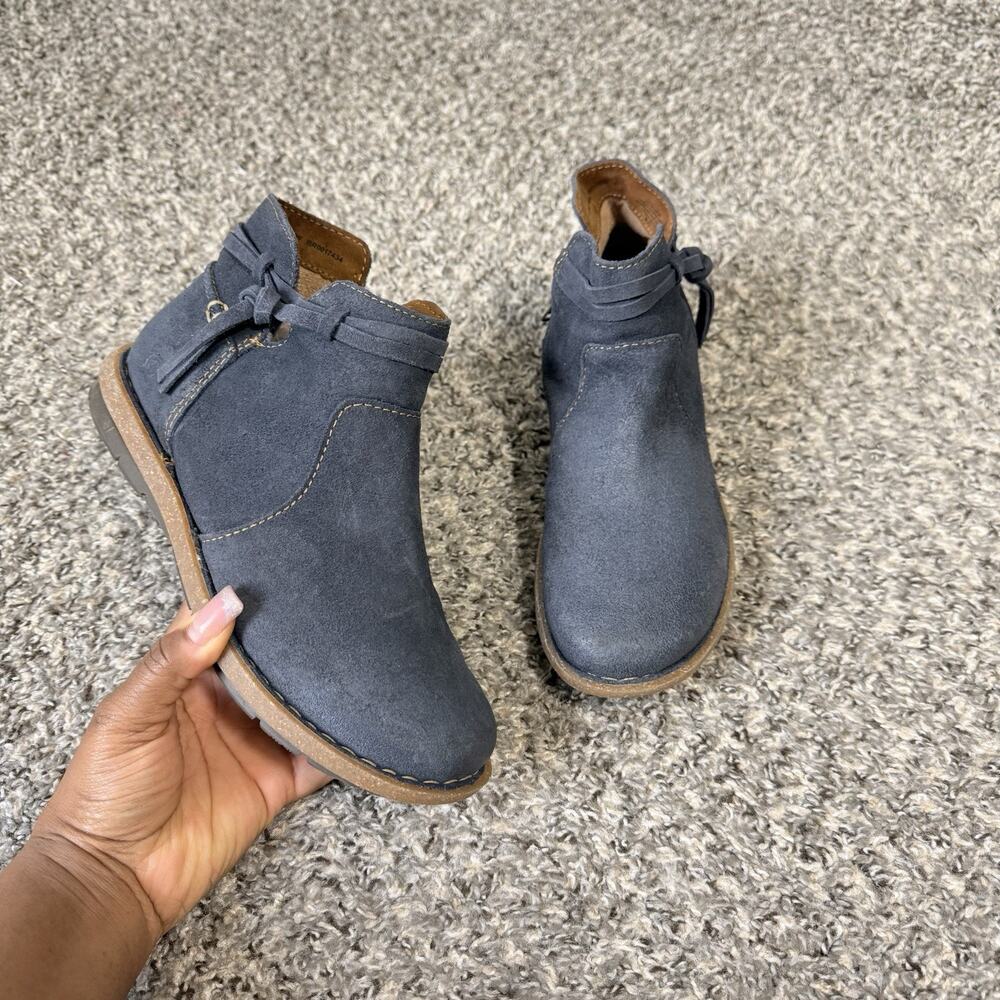 BORN Women's Tarkiln Ankle Boots Navy Blue Suede Leather Tassel Size 9 New - Picture 7 of 7